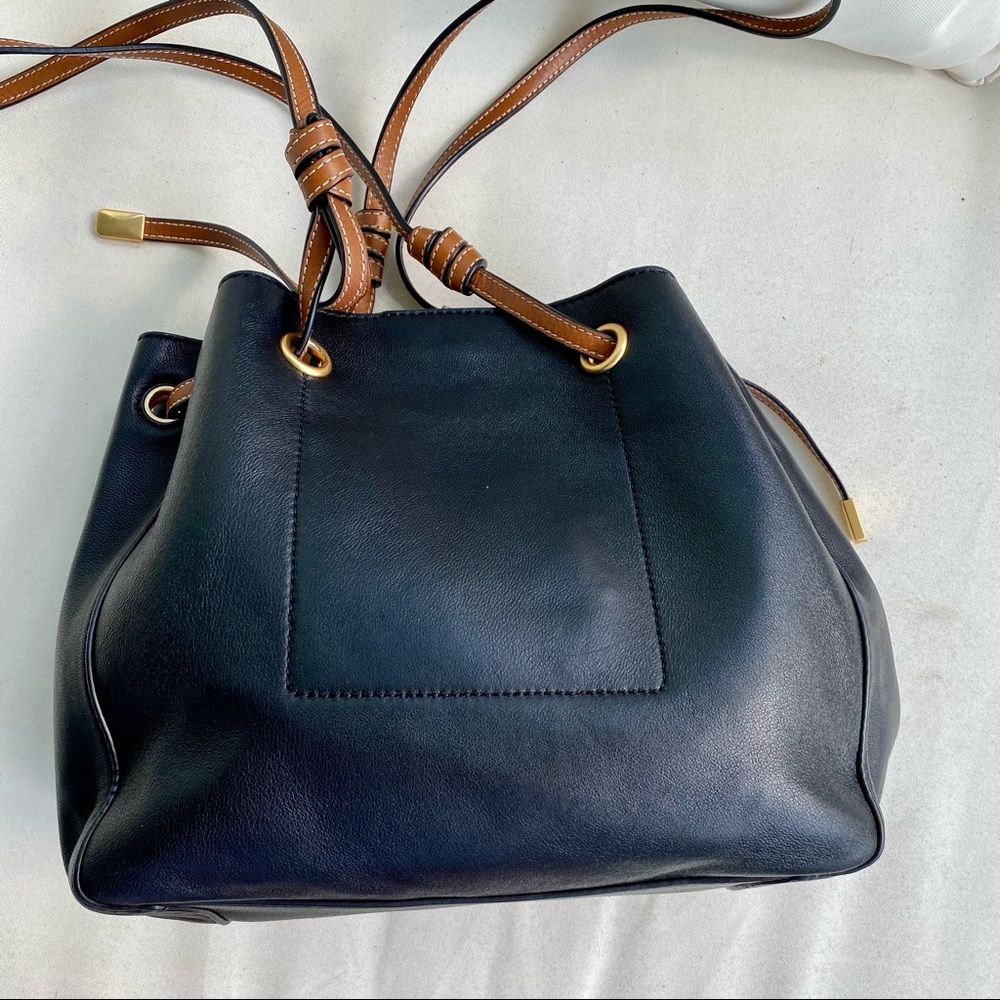COPY - Tory Burch Caroline Small Carryall Tote EUC - Picture 7 of 16